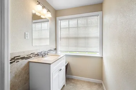 2599 SE Grand Drive Port St Lucie FL 34952