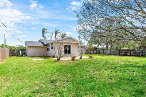 2599 SE Grand Drive Port St Lucie FL 34952