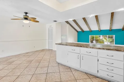 2599 SE Grand Drive Port St Lucie FL 34952