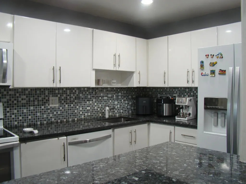 6934 NW 31st Avenue Fort Lauderdale FL 33309