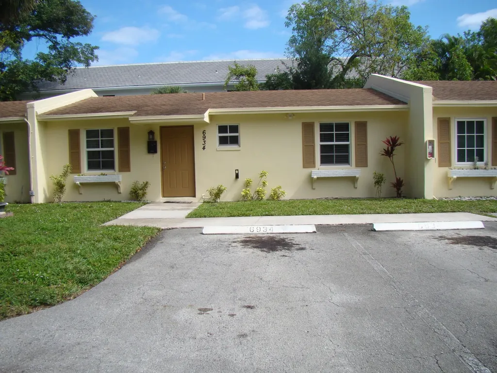 6934 NW 31st Avenue Fort Lauderdale FL 33309