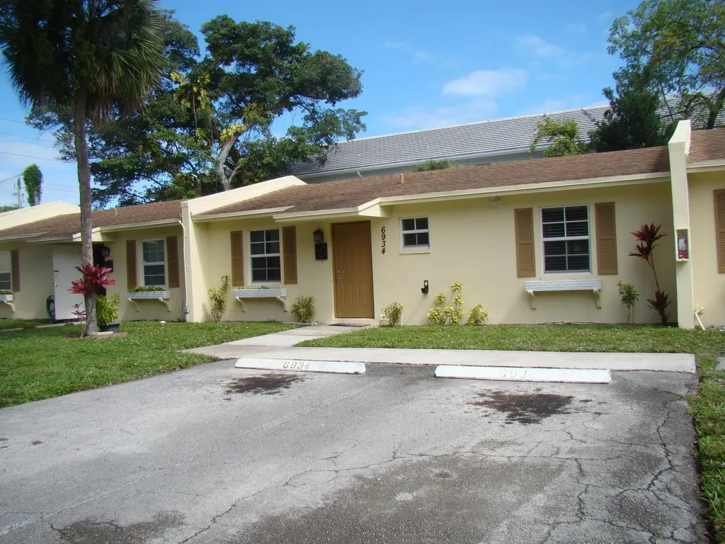 6934 NW 31st Avenue Fort Lauderdale FL 33309
