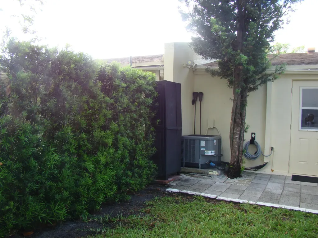 6934 NW 31st Avenue Fort Lauderdale FL 33309