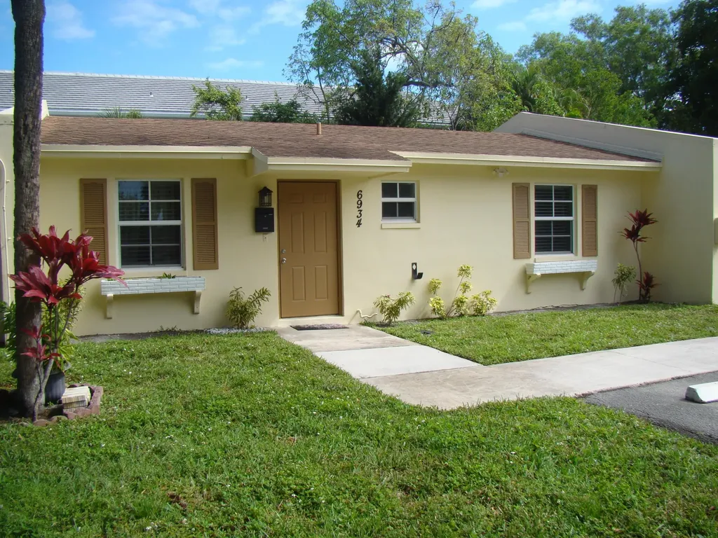 6934 NW 31st Avenue Fort Lauderdale FL 33309