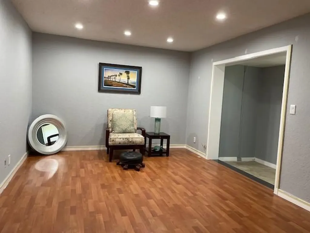6934 NW 31st Avenue Fort Lauderdale FL 33309