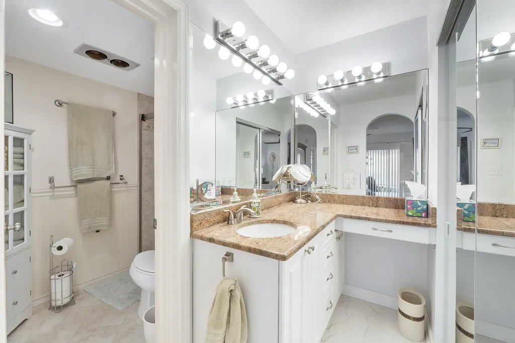5540 N Ocean Boulevard Ocean Ridge FL 33435
