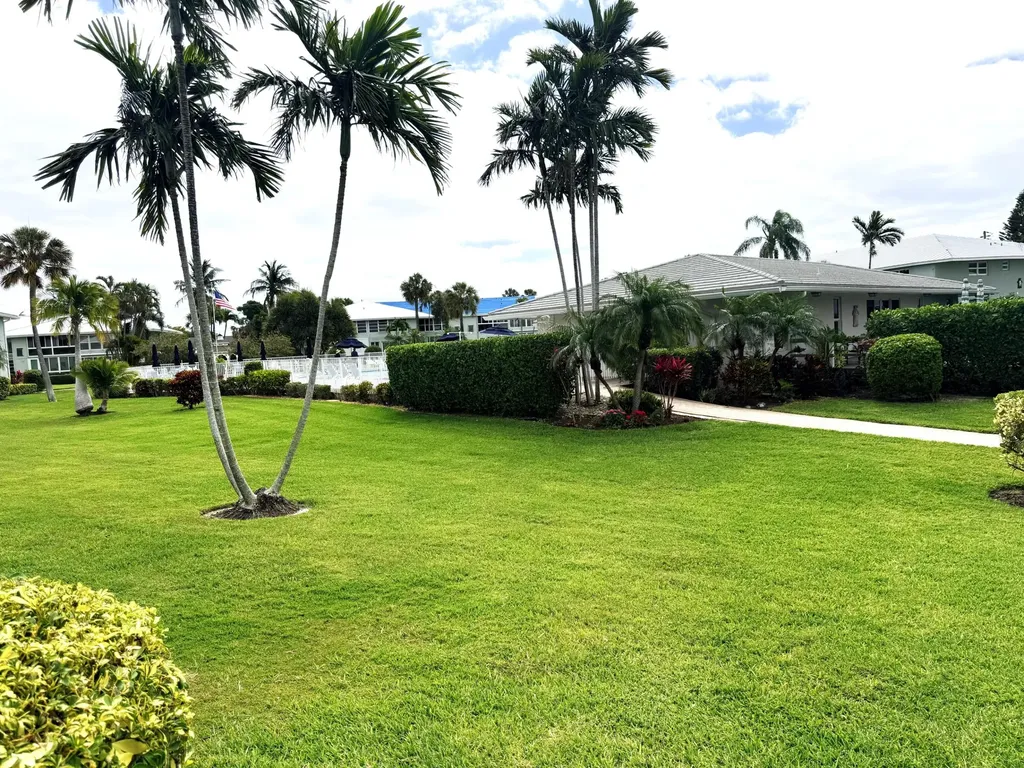5540 N Ocean Boulevard Ocean Ridge FL 33435