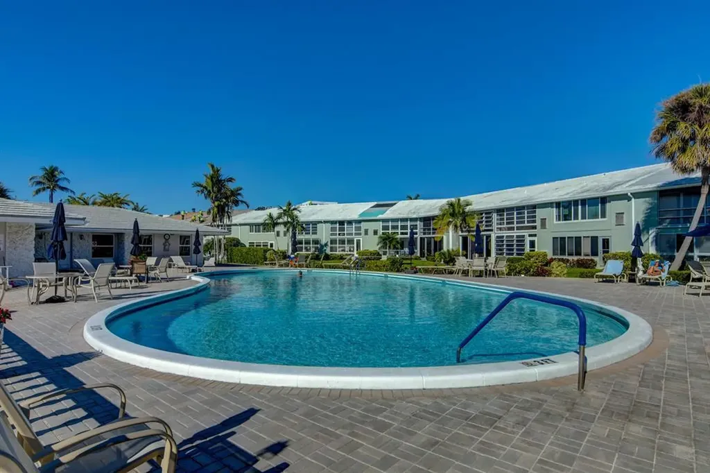 5540 N Ocean Boulevard Ocean Ridge FL 33435