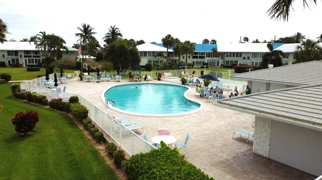 5540 N Ocean Boulevard Ocean Ridge FL 33435