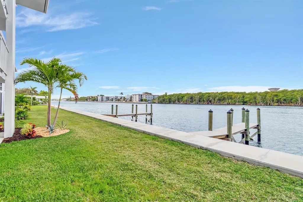 5540 N Ocean Boulevard Ocean Ridge FL 33435