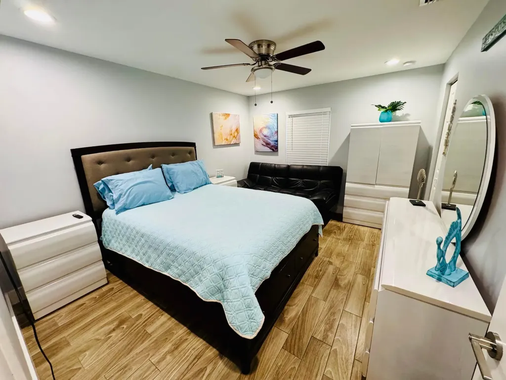 601 N E Street Lake Worth Beach FL 33460