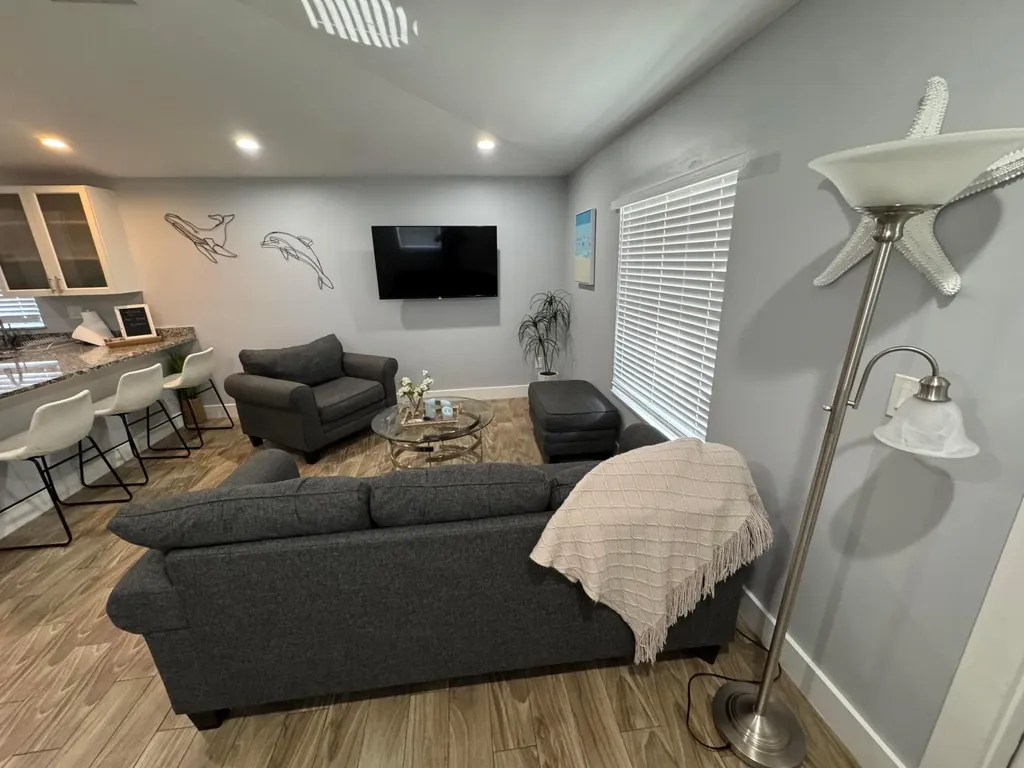 601 N E Street Lake Worth Beach FL 33460