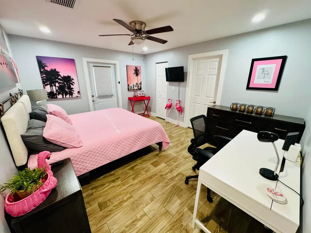 601 N E Street Lake Worth Beach FL 33460