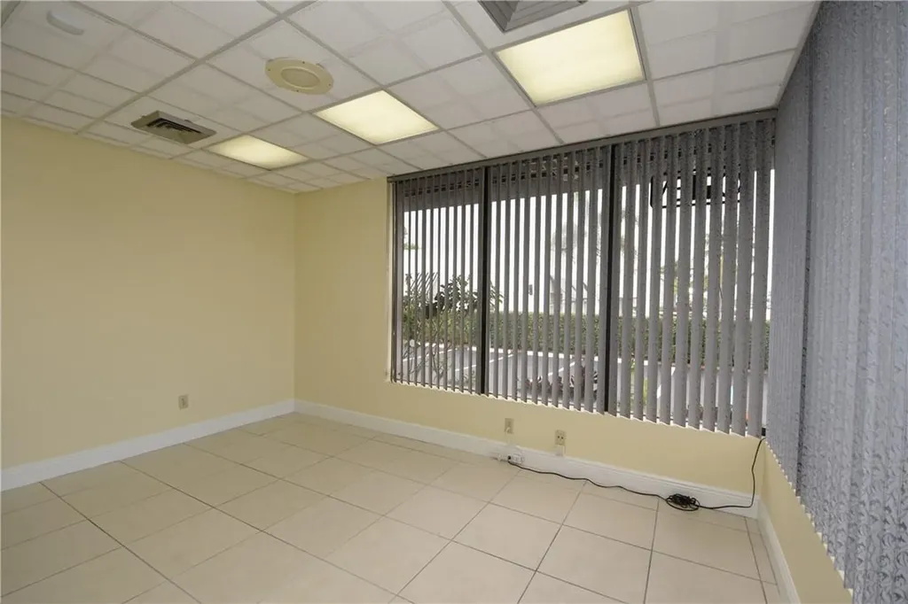 1820 E Commercial Boulevard Fort Lauderdale FL 33308