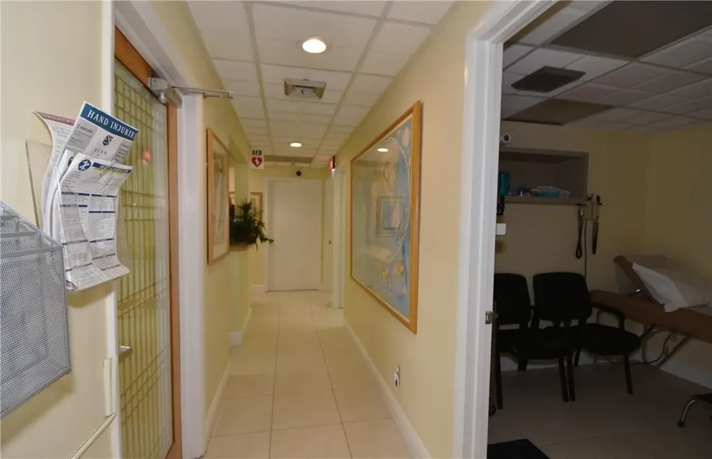 1820 E Commercial Boulevard Fort Lauderdale FL 33308
