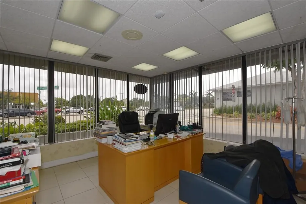 1820 E Commercial Boulevard Fort Lauderdale FL 33308