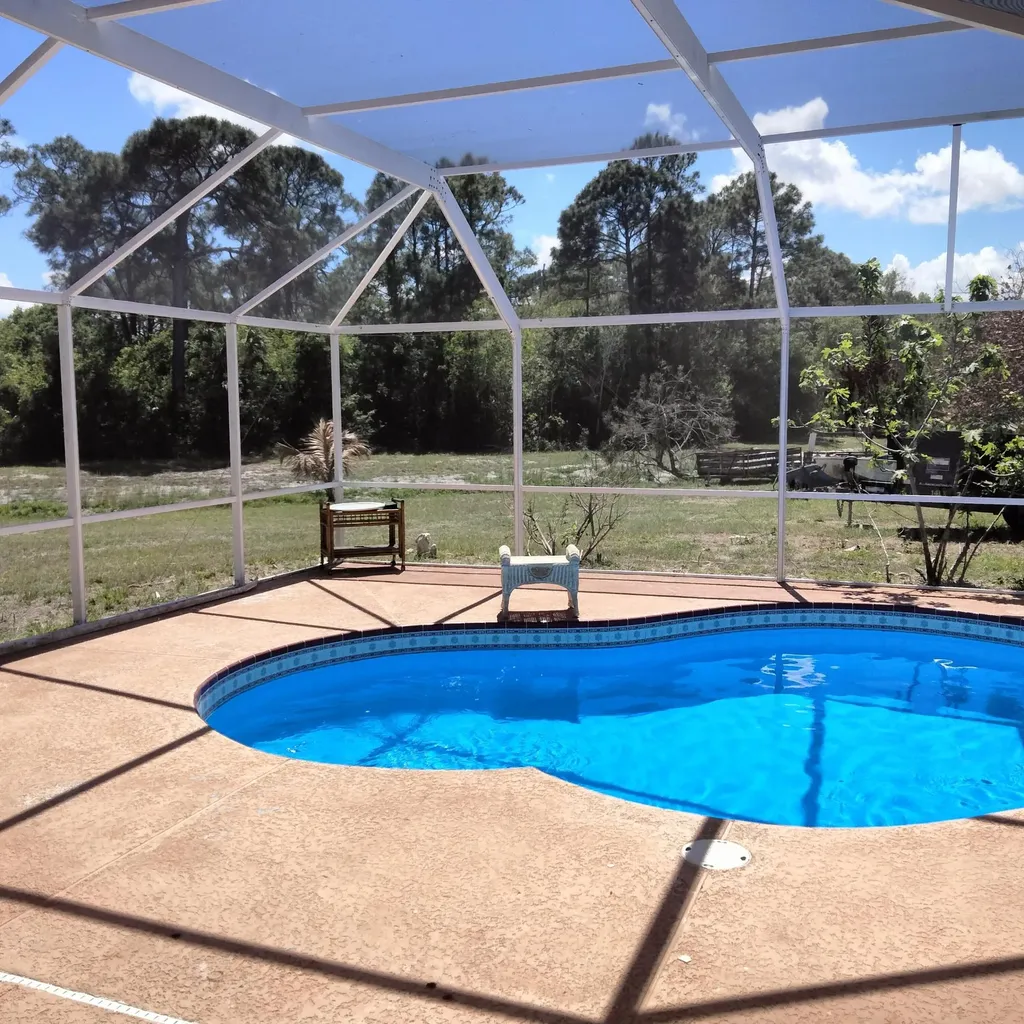312 SW Buzby Court Port St Lucie FL 34953