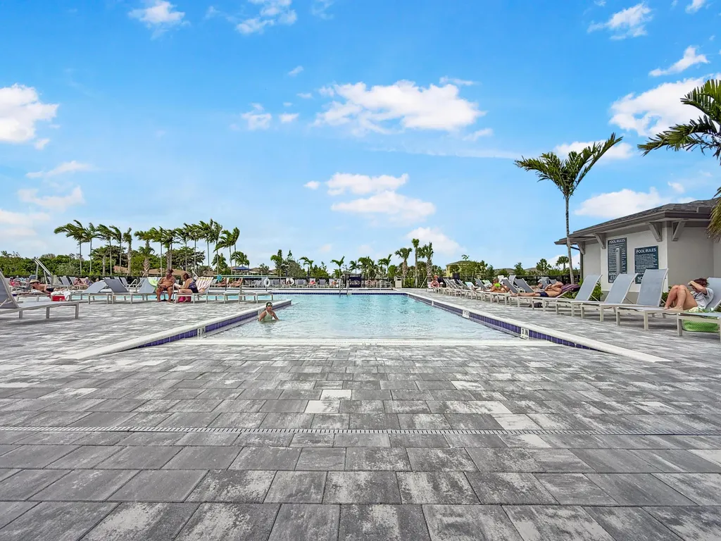 13586 Sabal Palm Court Delray Beach FL 33484