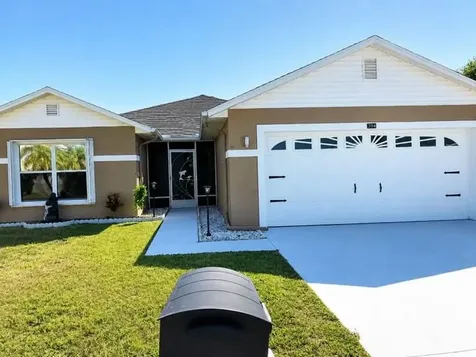 6794 Picante Circle Fort Pierce FL 34951