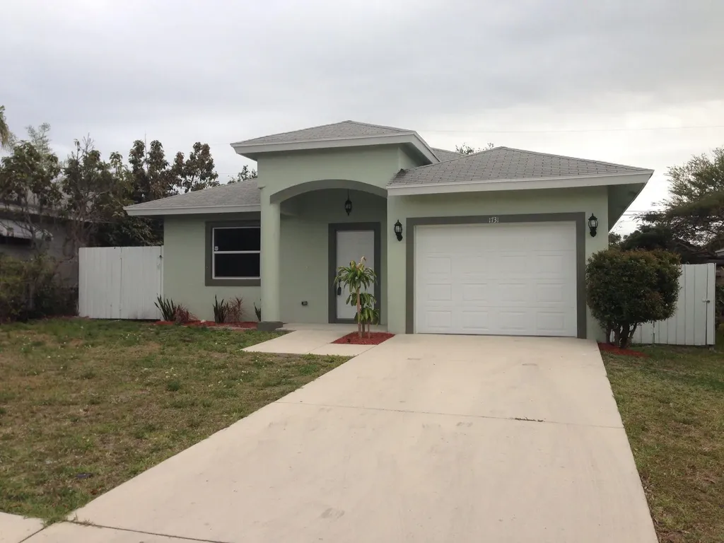 1731 Lavue Avenue Lake Worth Beach FL 33460