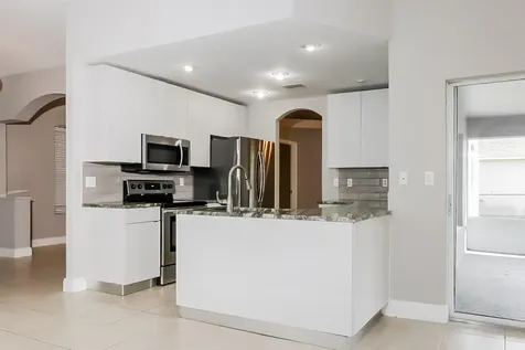 612 SW Mccoy Avenue Port St Lucie FL 34953