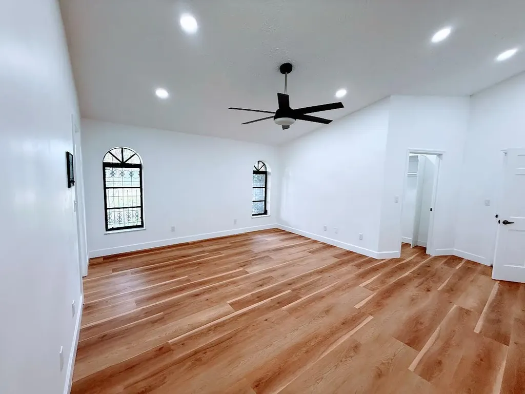 465 SE Naranja Avenue Port St Lucie FL 34983