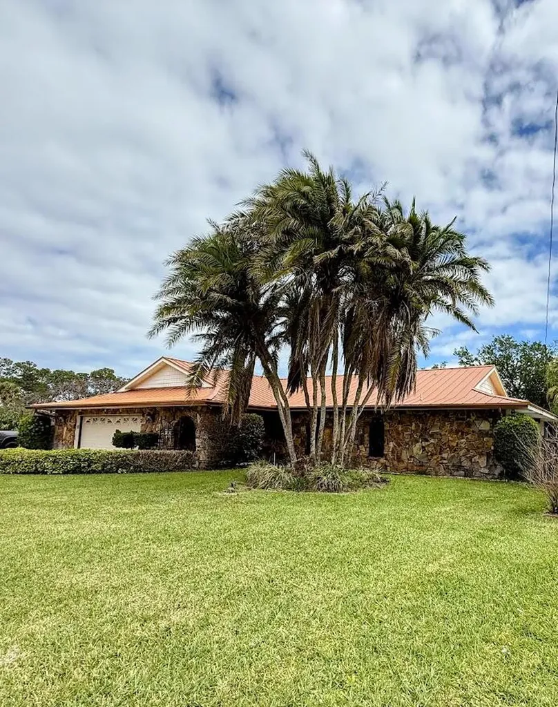 465 SE Naranja Avenue Port St Lucie FL 34983
