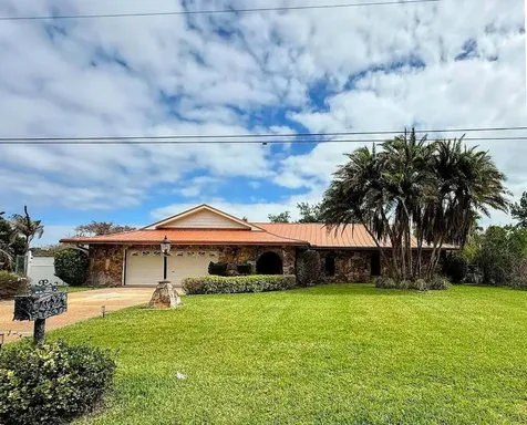 465 SE Naranja Avenue Port St Lucie FL 34983