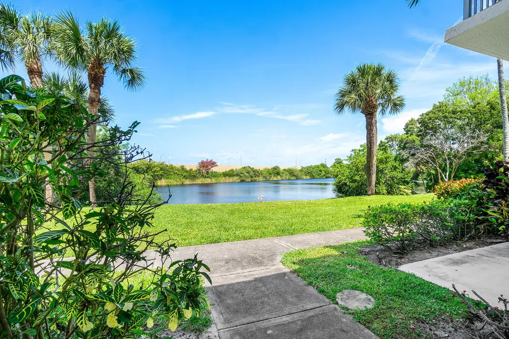 2052 Alta Meadows Lane Delray Beach FL 33444