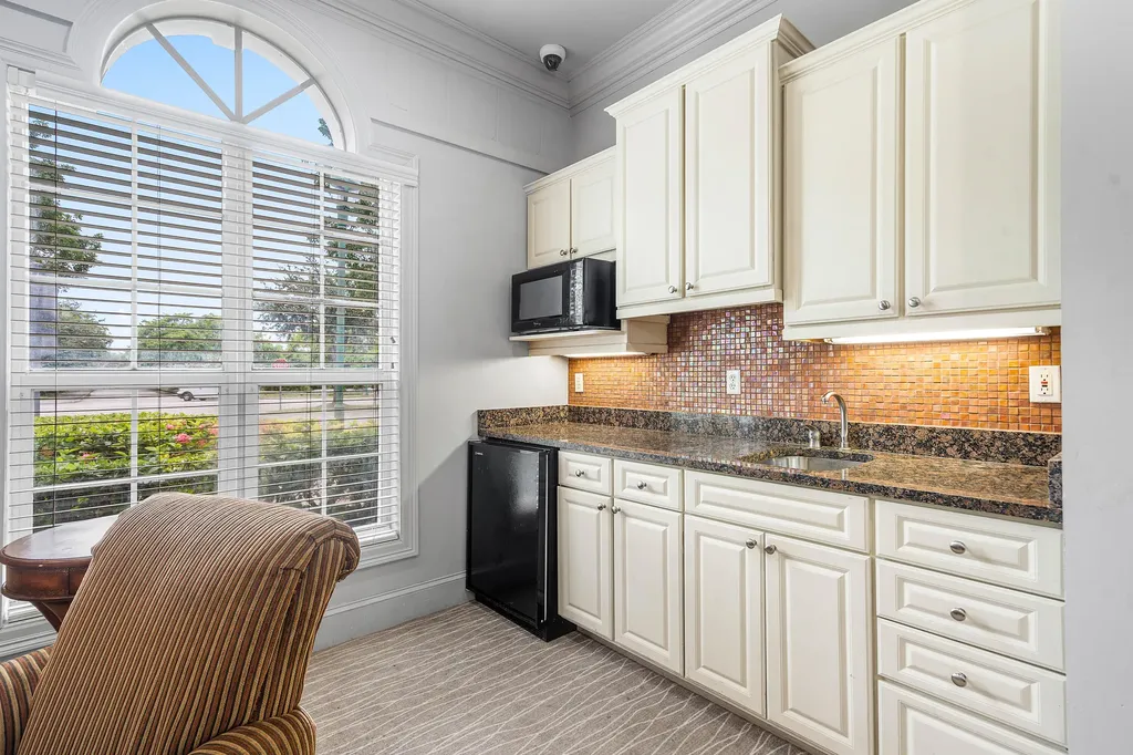 2052 Alta Meadows Lane Delray Beach FL 33444
