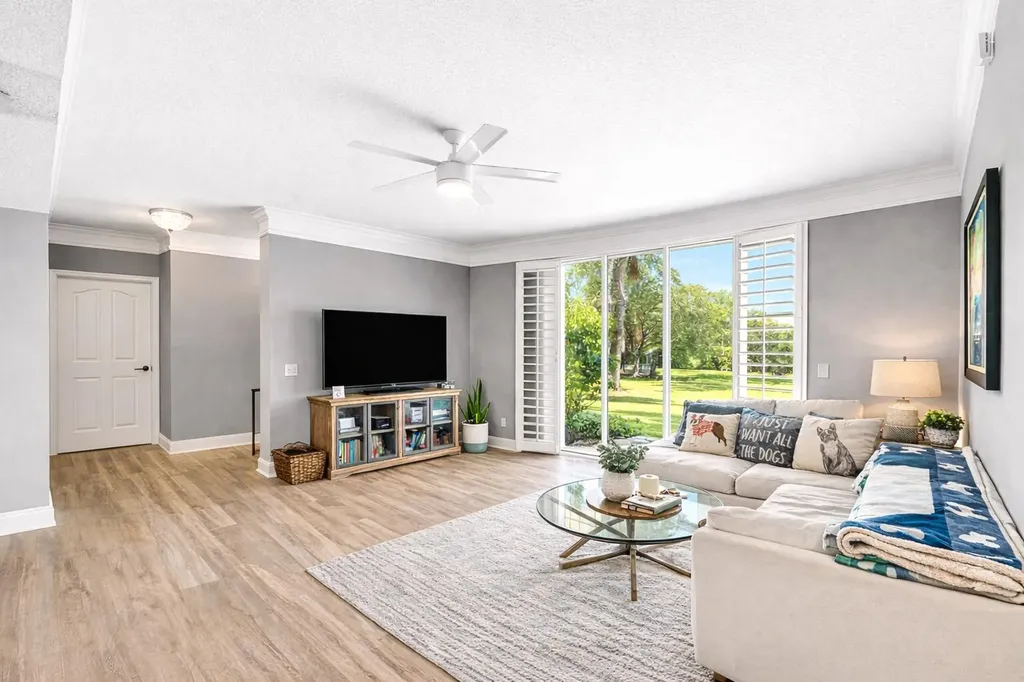 2052 Alta Meadows Lane Delray Beach FL 33444
