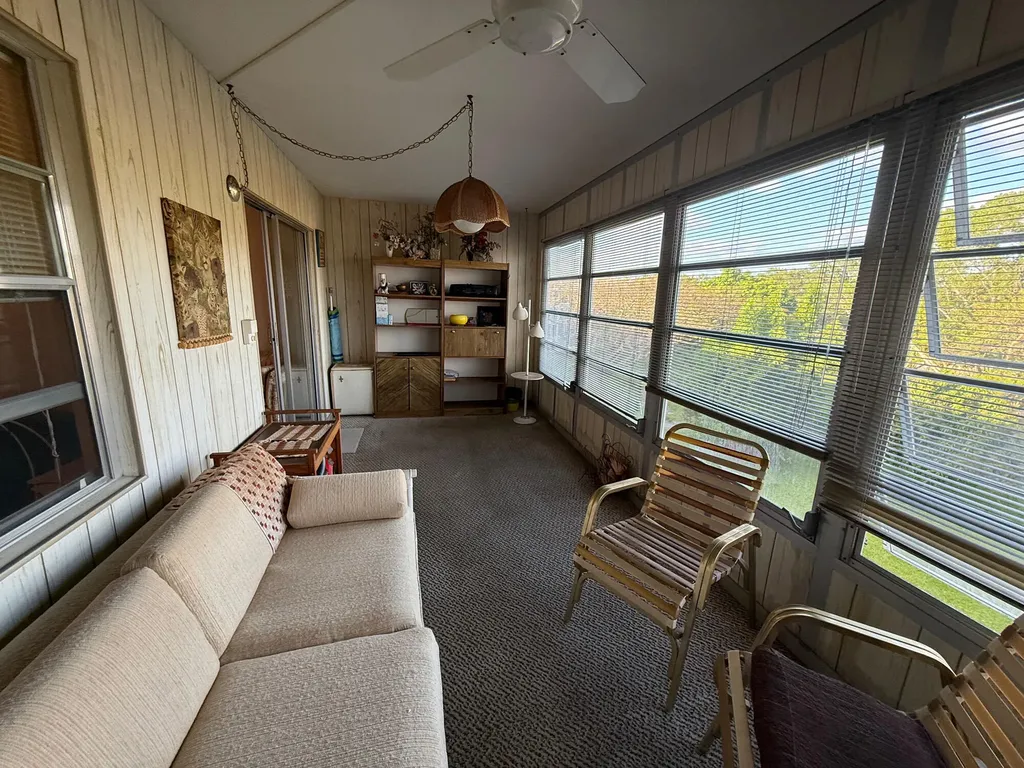 4002 Cambridge A Deerfield Beach FL 33442
