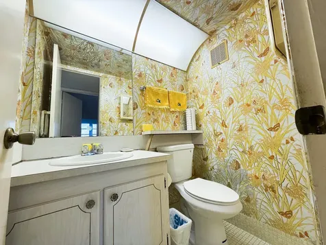 4002 Cambridge A Deerfield Beach FL 33442