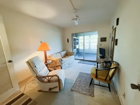 4002 Cambridge A Deerfield Beach FL 33442