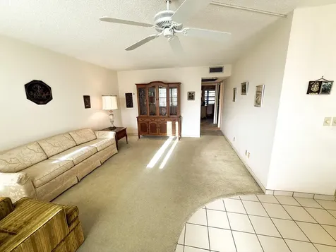 4002 Cambridge A Deerfield Beach FL 33442