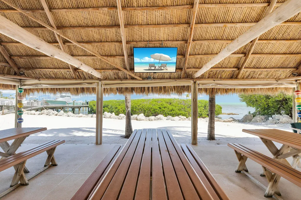 87851 Old Highway Islamorada FL 33036