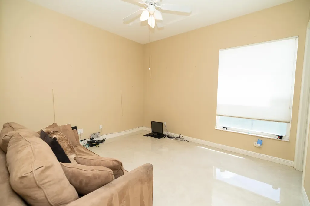 2500 SE 7th Drive Pompano Beach FL 33062