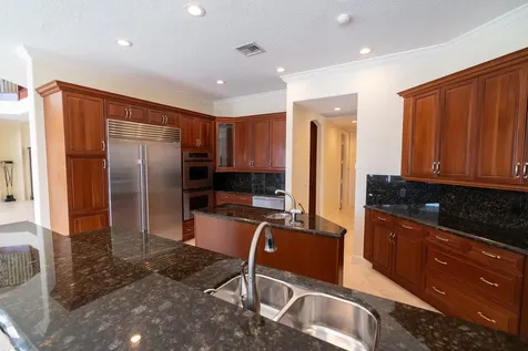 2500 SE 7th Drive Pompano Beach FL 33062