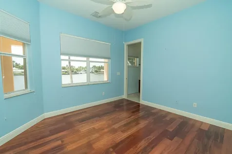 2500 SE 7th Drive Pompano Beach FL 33062