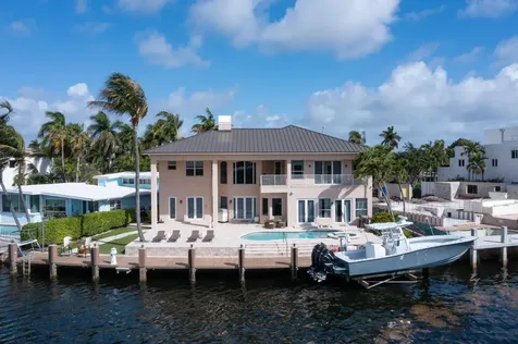 2500 SE 7th Drive Pompano Beach FL 33062