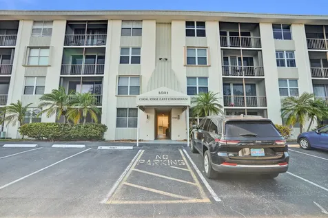 4501 NE 21 Avenue Fort Lauderdale FL 33308