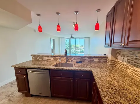 4501 NE 21 Avenue Fort Lauderdale FL 33308