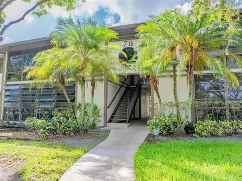 9614 W Mcnab Road Tamarac FL 33321