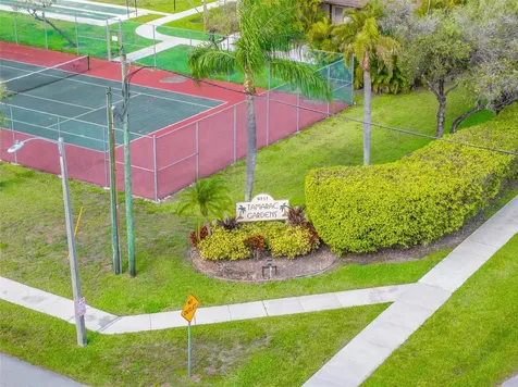 9614 W Mcnab Road Tamarac FL 33321