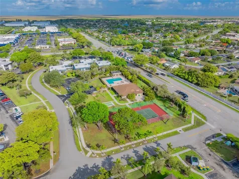 9614 W Mcnab Road Tamarac FL 33321