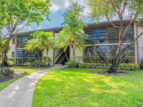 9614 W Mcnab Road Tamarac FL 33321