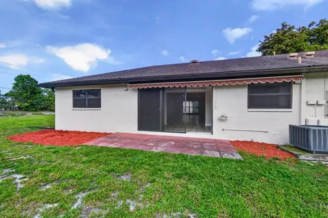 4867 Hawkwood Road Boynton Beach FL 33436