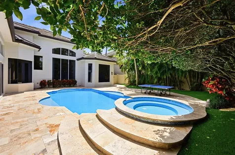 2425 NW 49th Lane Boca Raton FL 33431