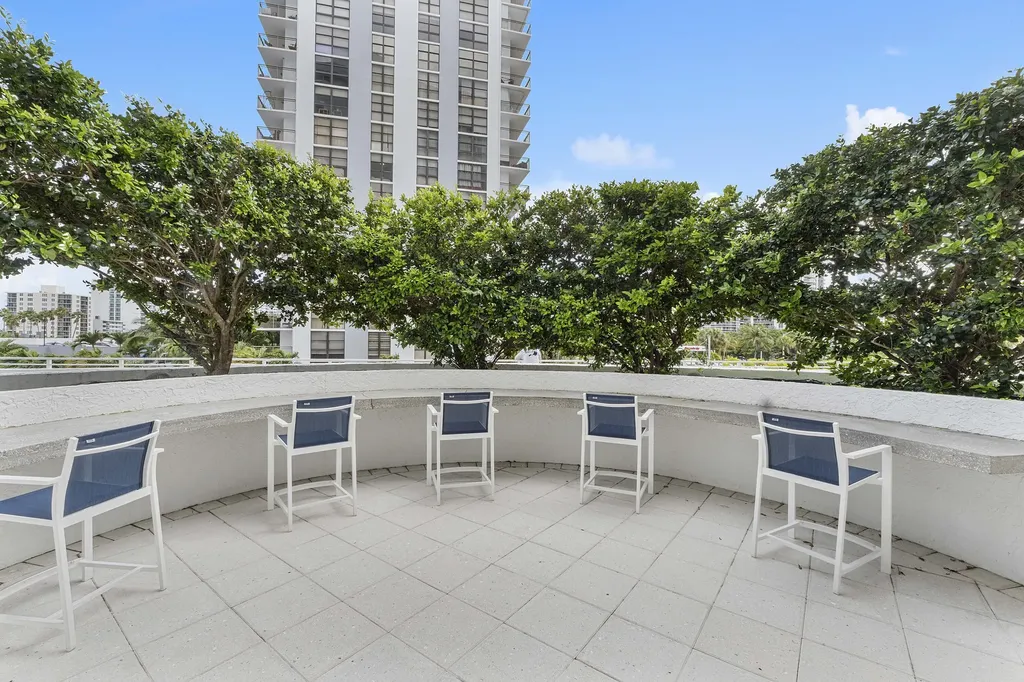 3015 N Ocean Boulevard Fort Lauderdale FL 33308