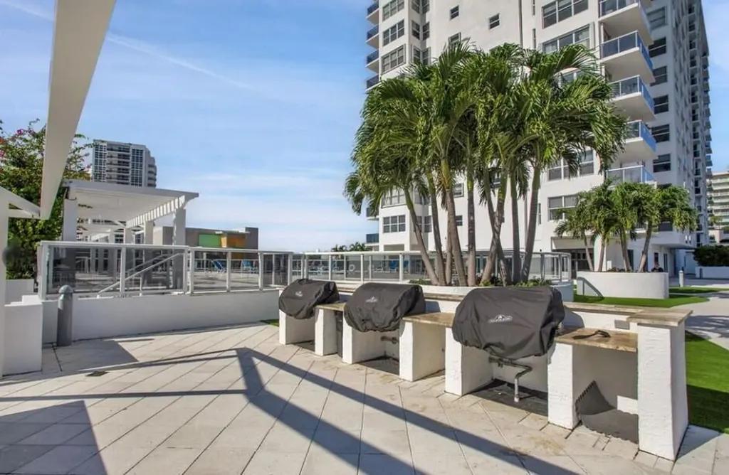 3015 N Ocean Boulevard Fort Lauderdale FL 33308